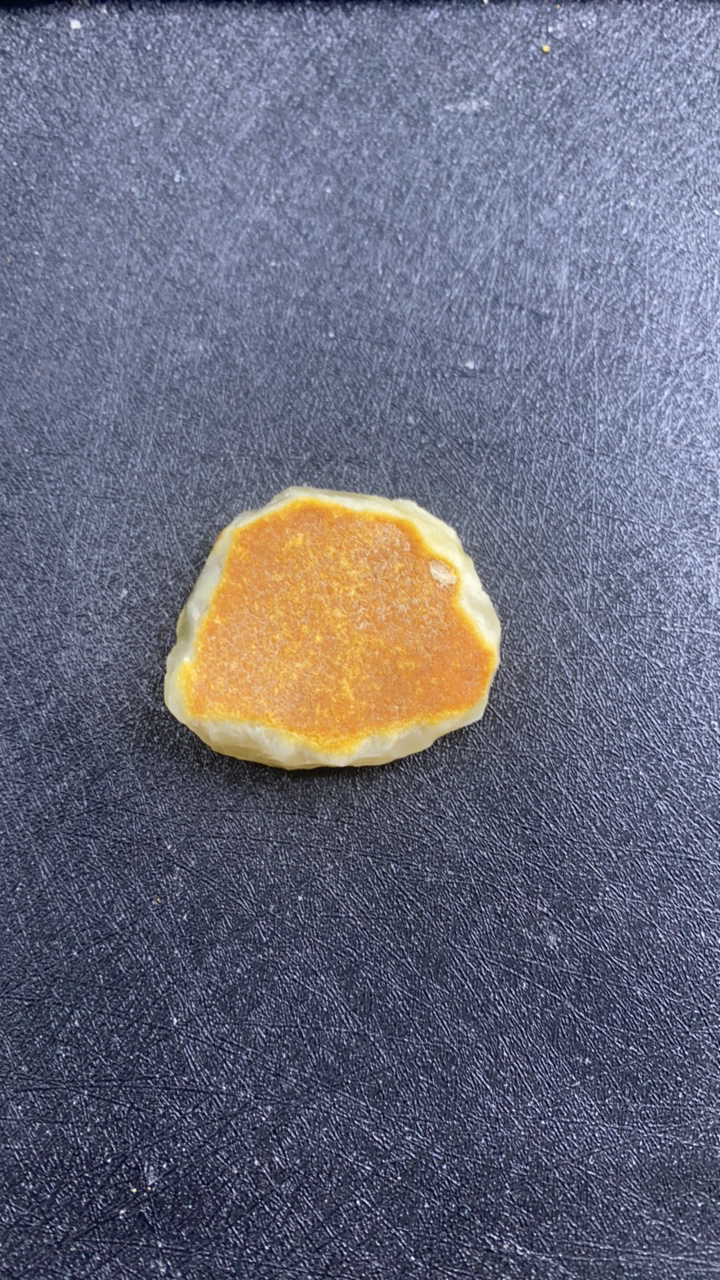 天然琥珀蜜蜡原石定制