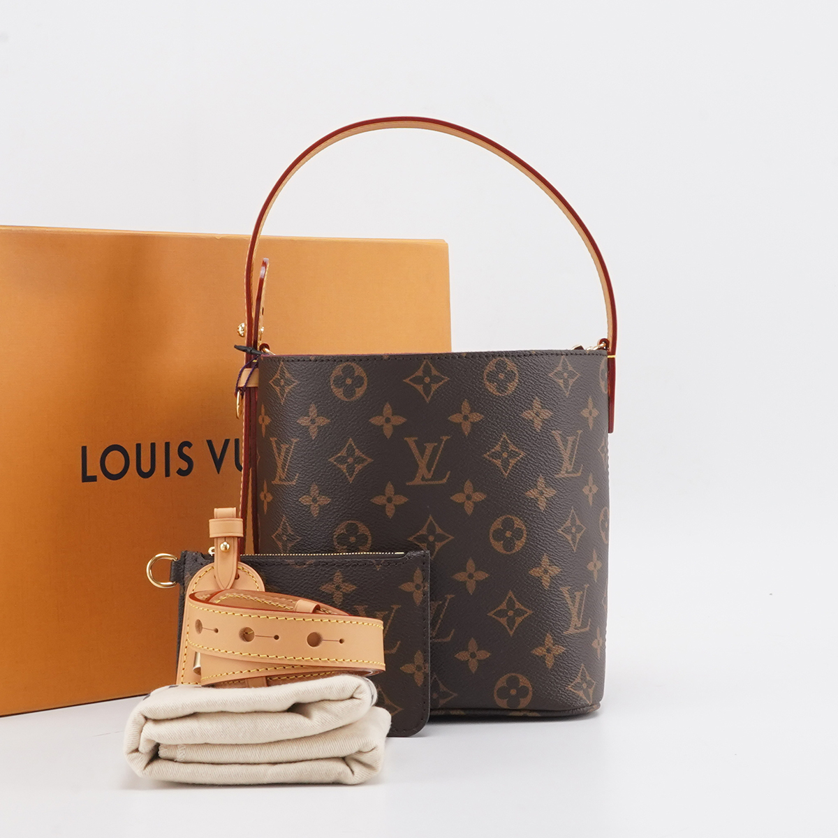 未使用 LouisVuitton/路易威登 【诗诗】ALLINBB水桶包/