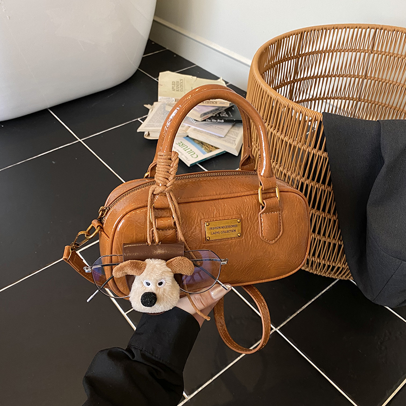 2025新款爆款保龄球时尚百搭质感小方包手提包单肩斜跨包通勤包包