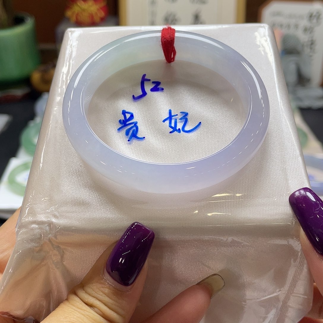 翡翠未镶嵌手镯13 号链接