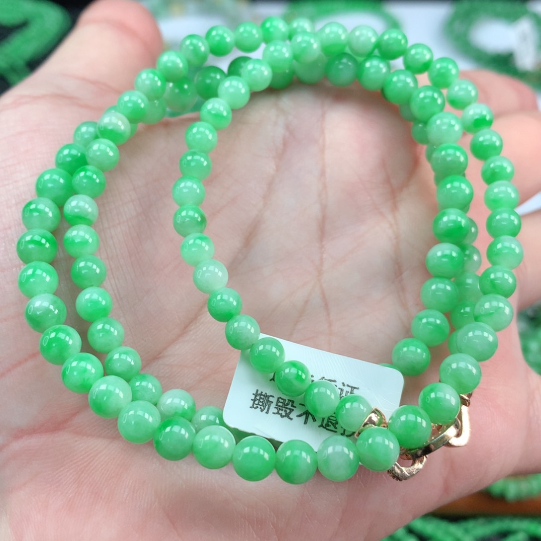 翡翠手链未镶嵌翡翠