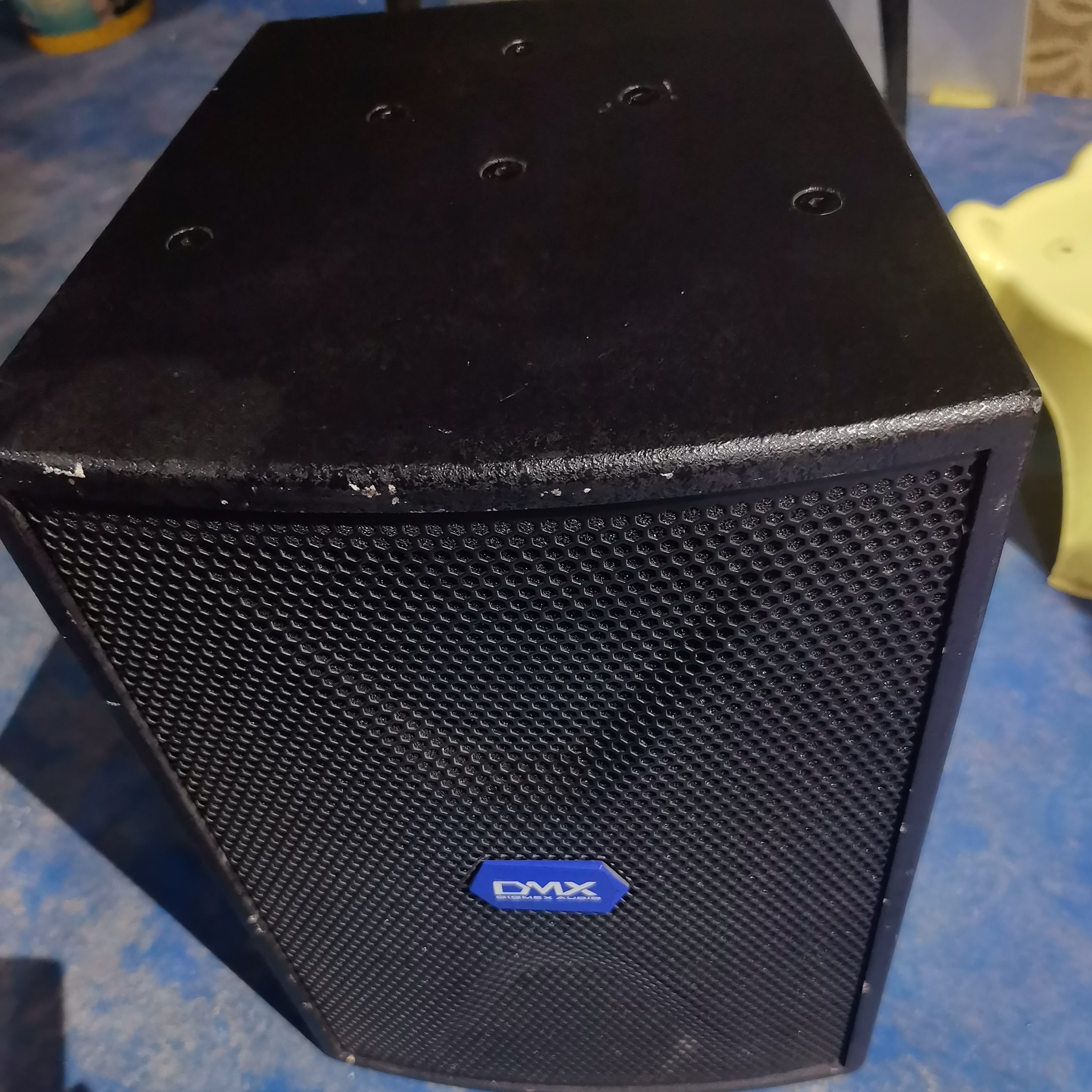 8新  DMX10寸专业箱一对，不包邮费，不支持七天无理由退货