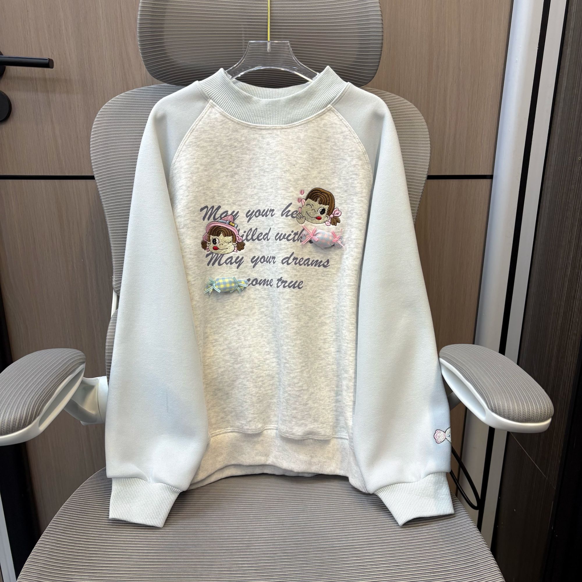 【清货】冬款韩范卡通女孩糖果加绒女童圆领卫衣 F333 333 H