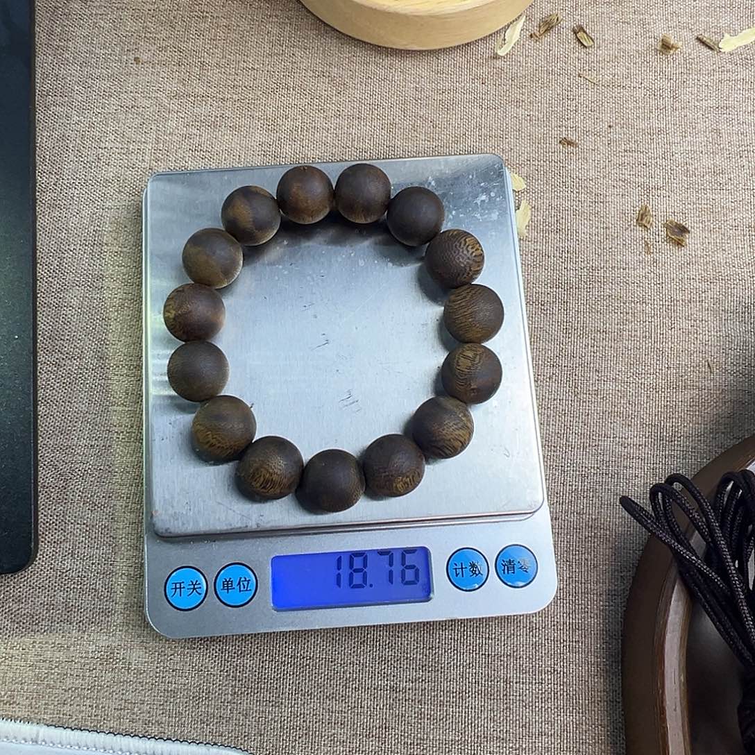 沉香手串圆珠1.5单圈多样性发其一