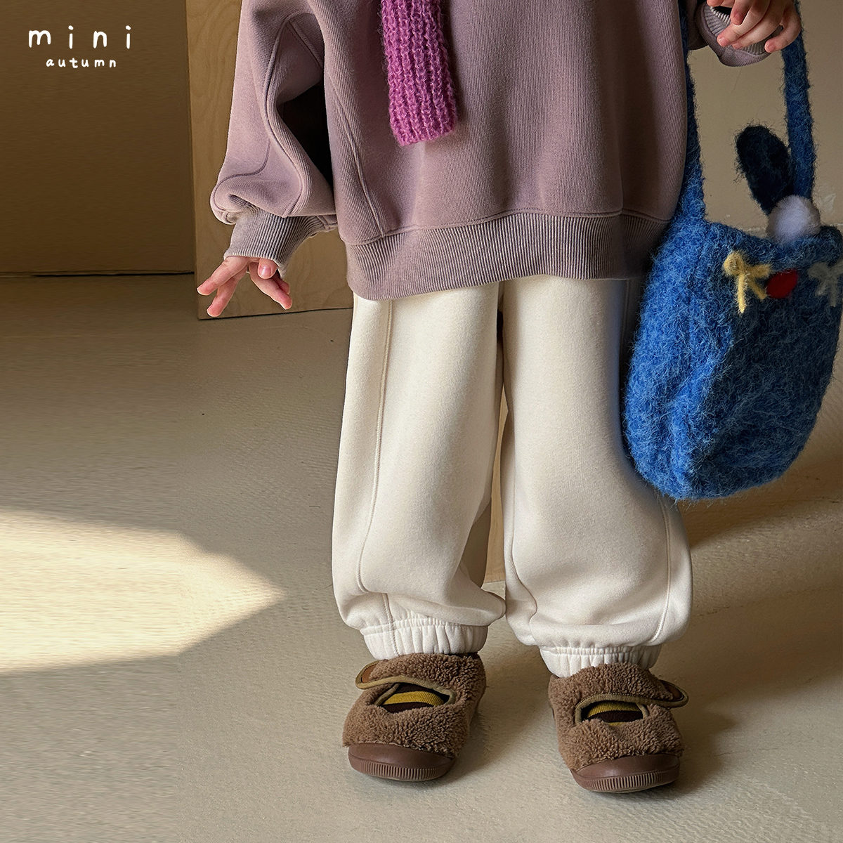 「MINI AUTUMN」【玩转色彩】柔芯棉女小童冬季加绒卫裤BD53207