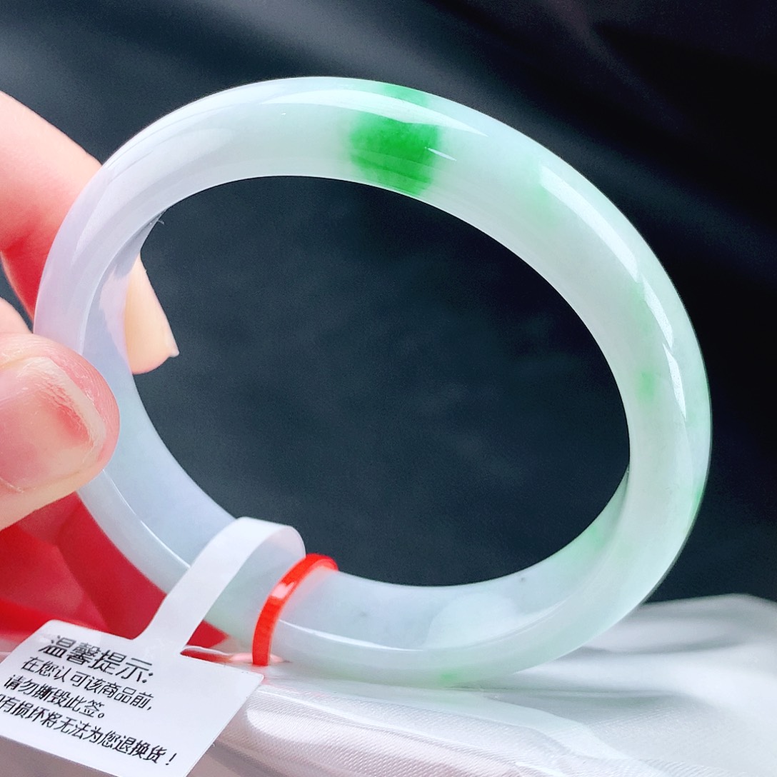 未镶嵌手镯翡翠54贵妃