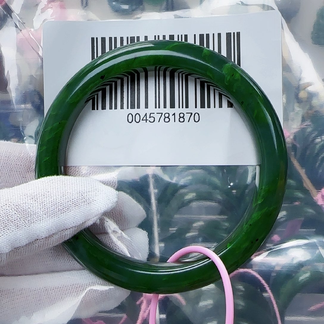 和田玉（碧玉）手镯未镶嵌包容6263