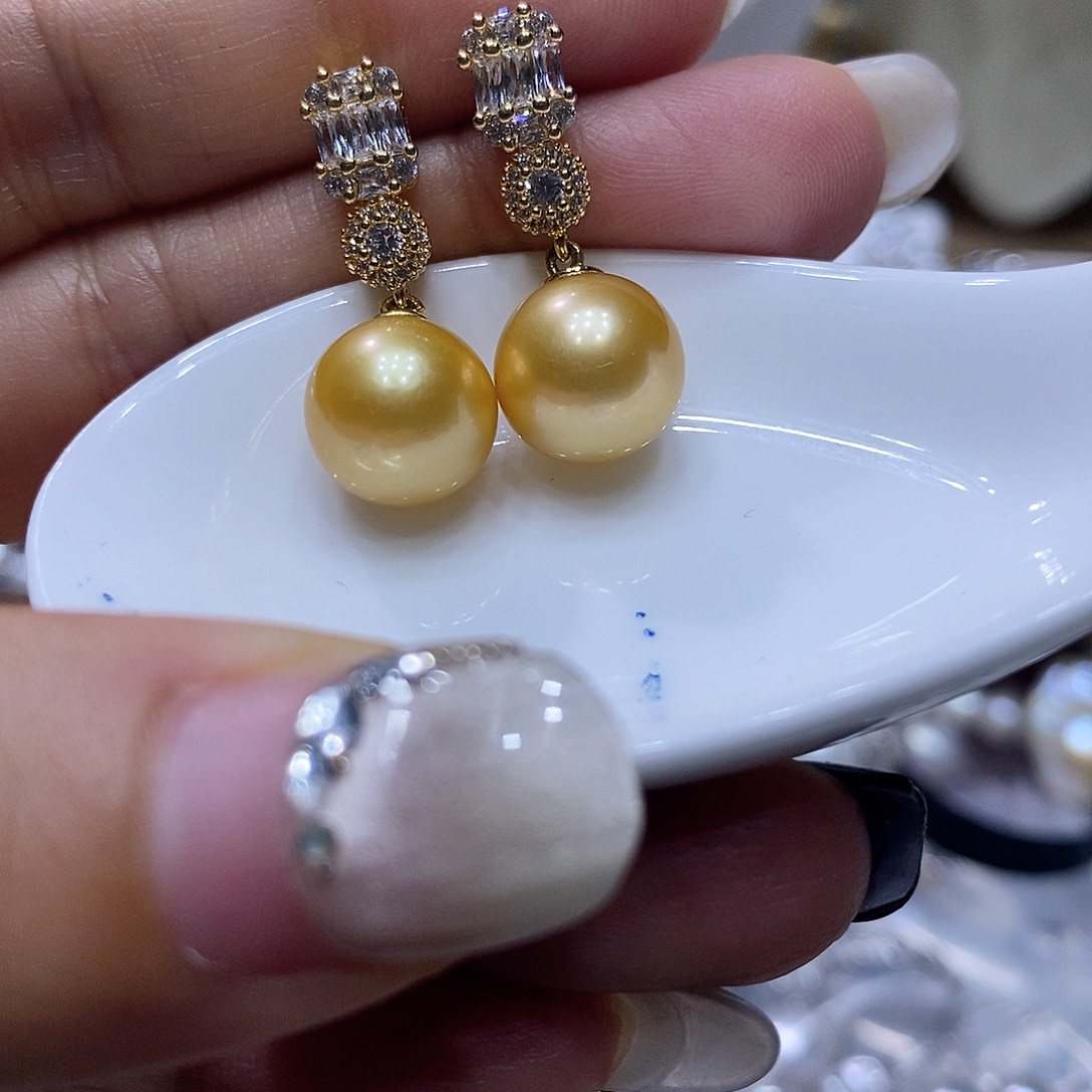 银S925镶嵌淡水珍珠吊坠