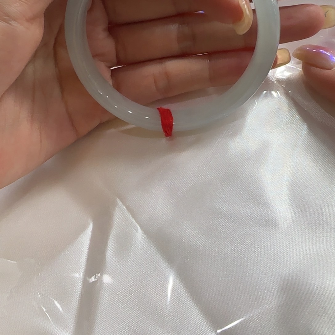 张***人翡翠未镶嵌手镯22222