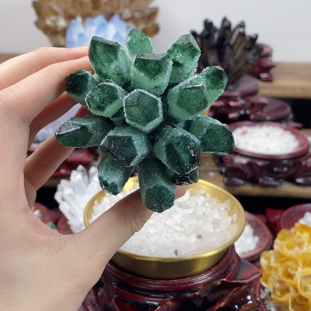 石***头石材天然绿水晶98