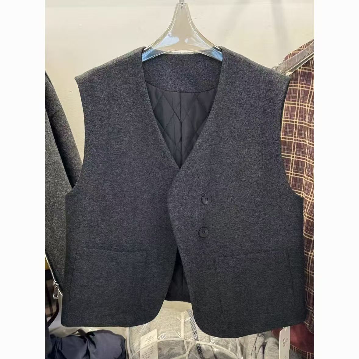 秋冬新款V领设计感小众百搭质感马夹女时尚百搭加厚洋气西装马甲