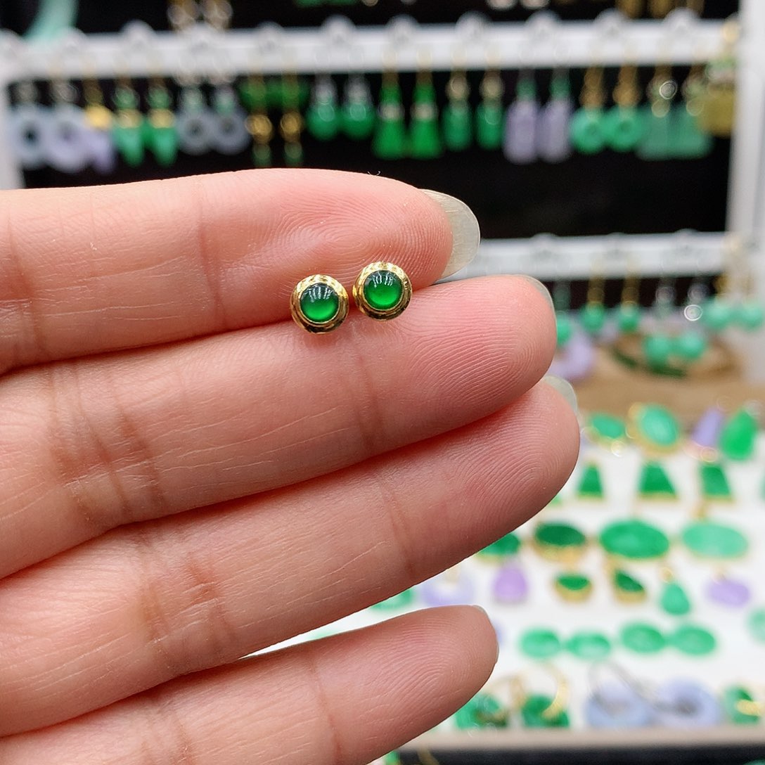 翡翠耳饰18K金镶嵌小*干的