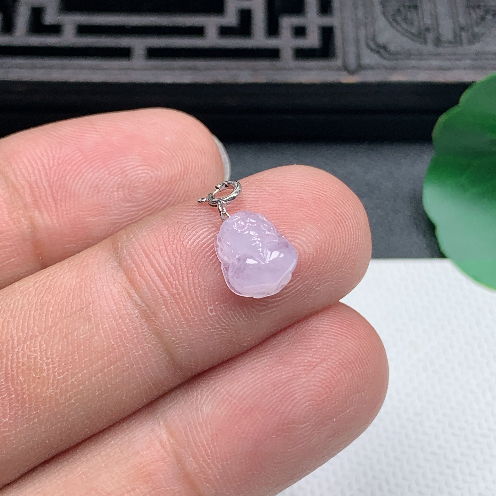 缅甸天然翡翠A货18K金扣精美冰紫小貔貅吊坠尺寸9.3*7.9*4mm