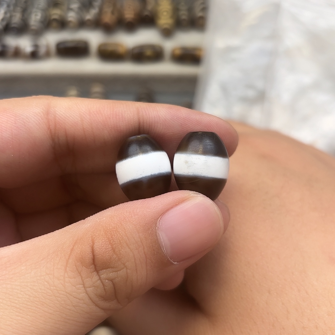 玛瑙/玉髓未镶嵌珠宝半成品