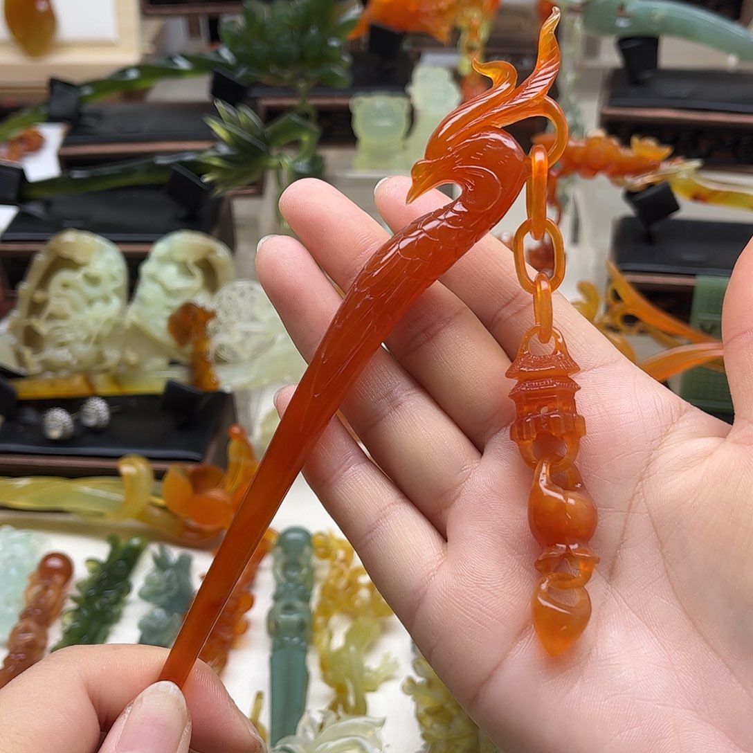 蛇纹石玉未镶嵌岫玉发簪袁**伊