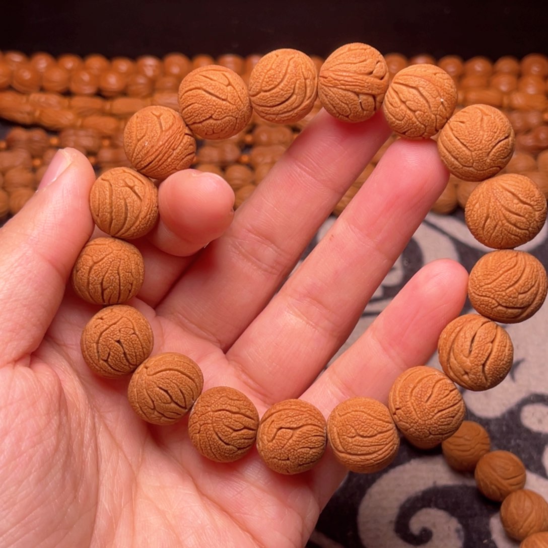 把件桃核龙纹地球仪15