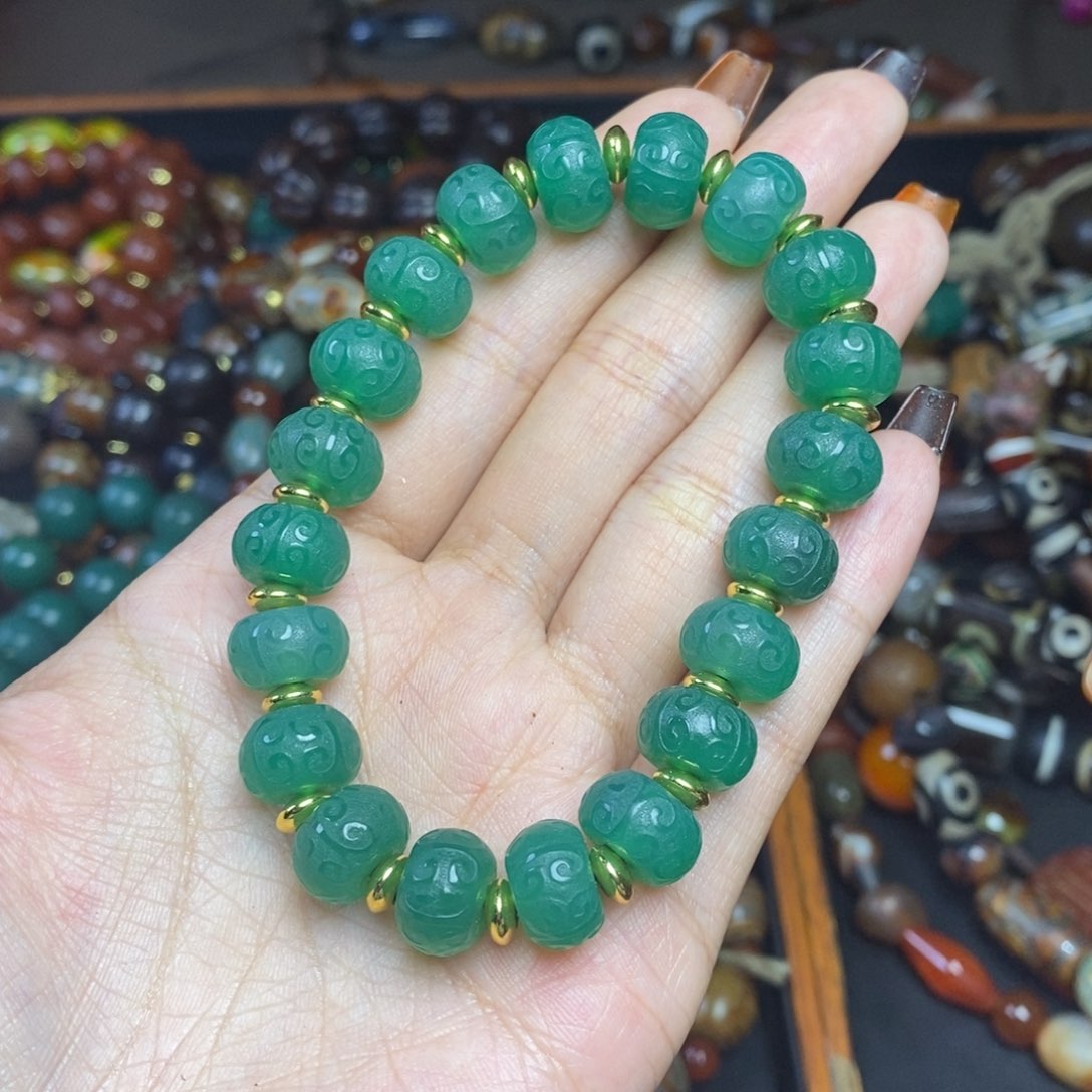 玛瑙/玉髓颈饰未镶嵌