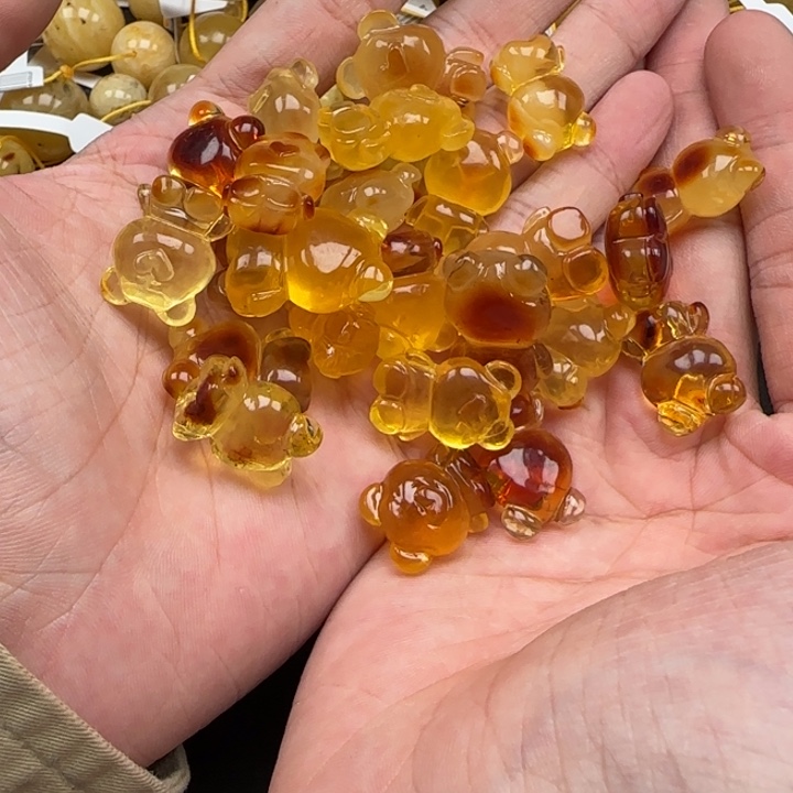 蜜蜡未镶嵌珠宝奇石天然小熊多样性发一