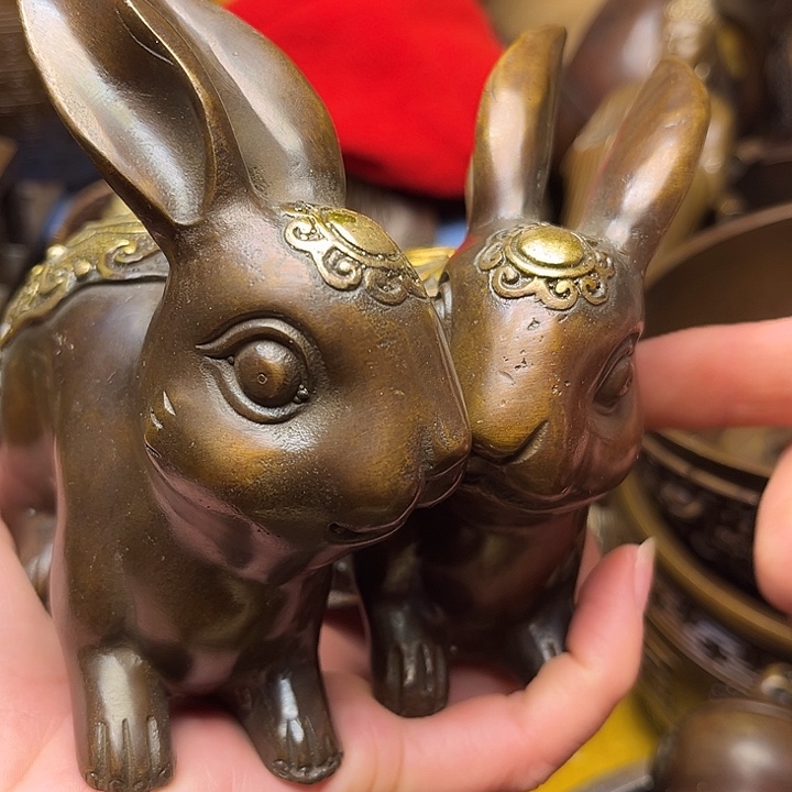 精美铜器批发档口