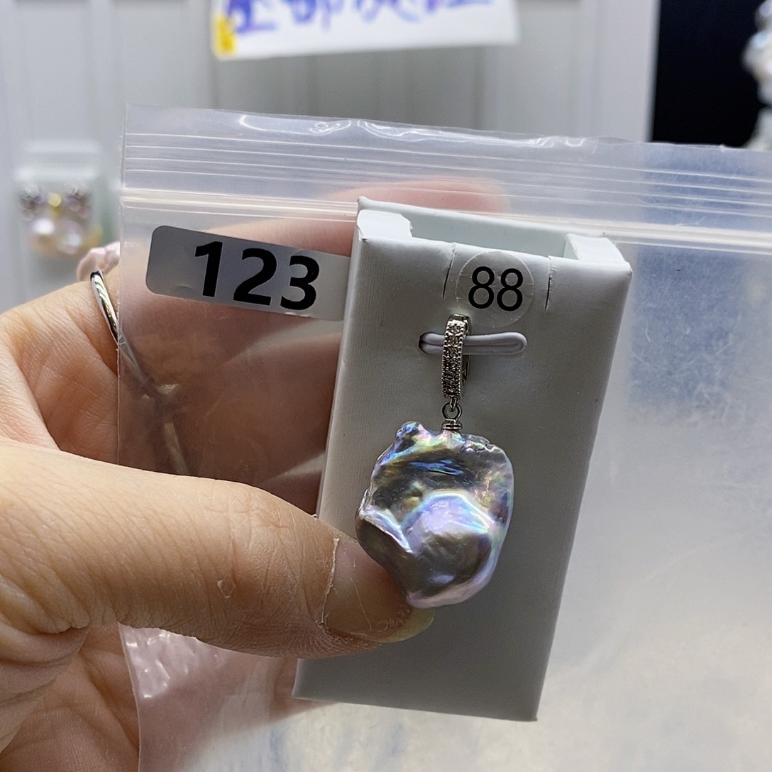 颈饰合金淡水珍珠