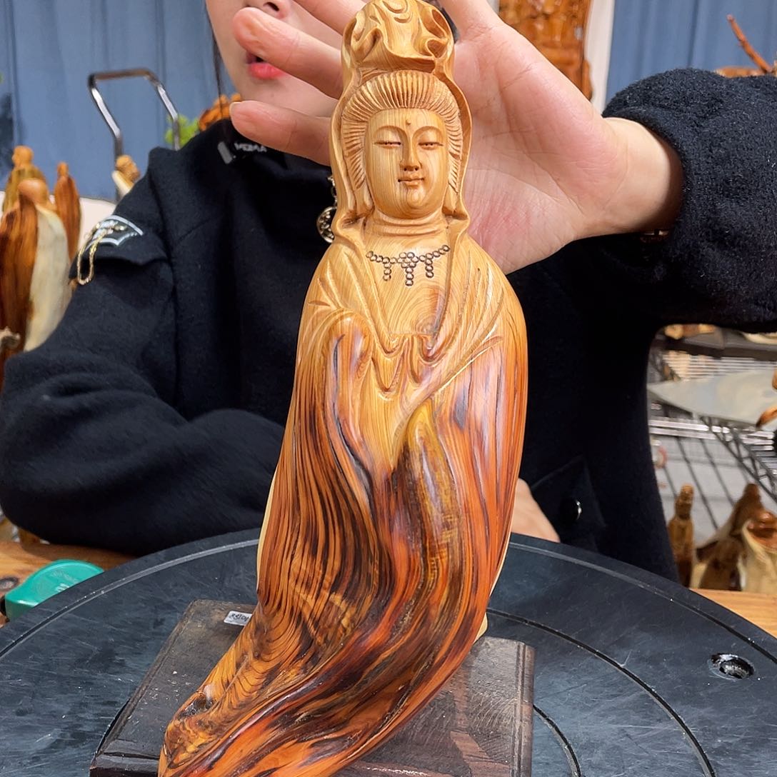 柏木（崖柏）随型艺术根雕