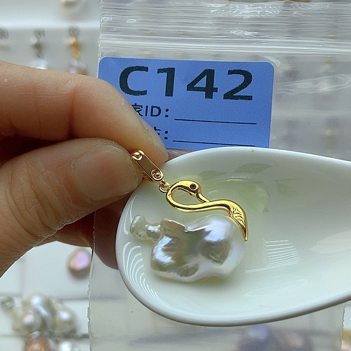 淡水珍珠颈饰未镶嵌