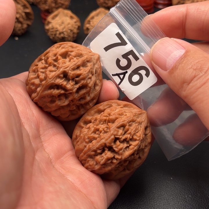 把件桃核凤凰42个