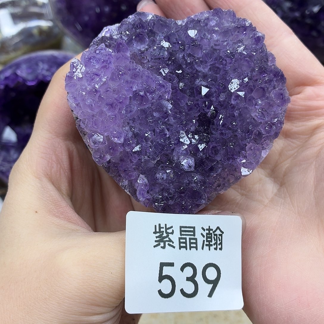 水晶未镶嵌大型摆件（非配饰）