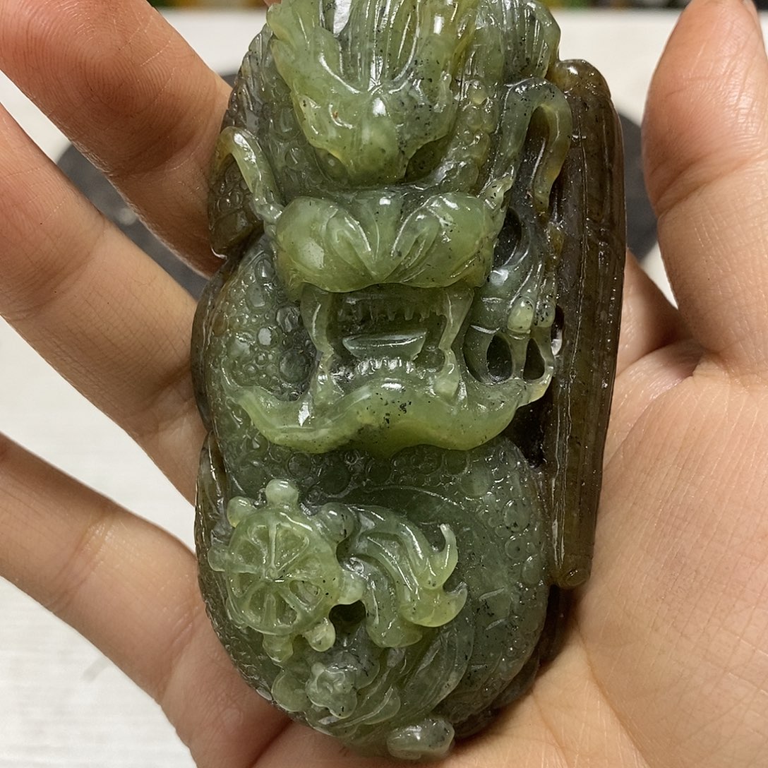 玉玉未镶嵌居家办公