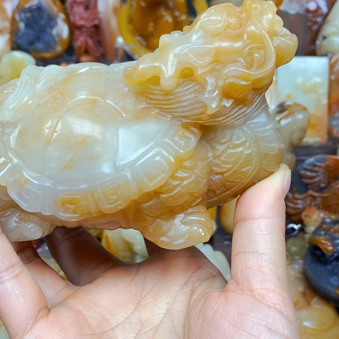 石英质玉颈饰未镶嵌
