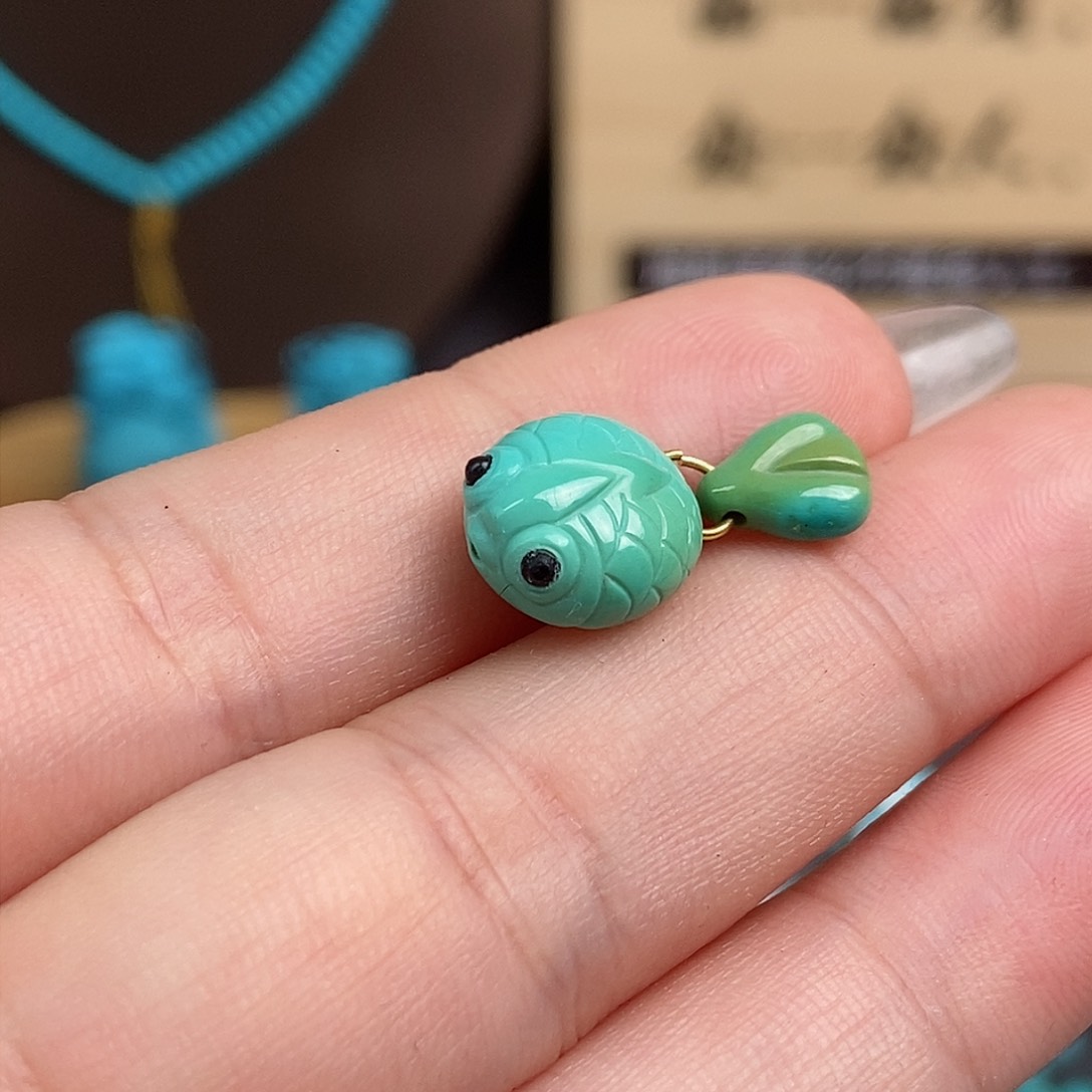 绿松石雕刻未镶嵌