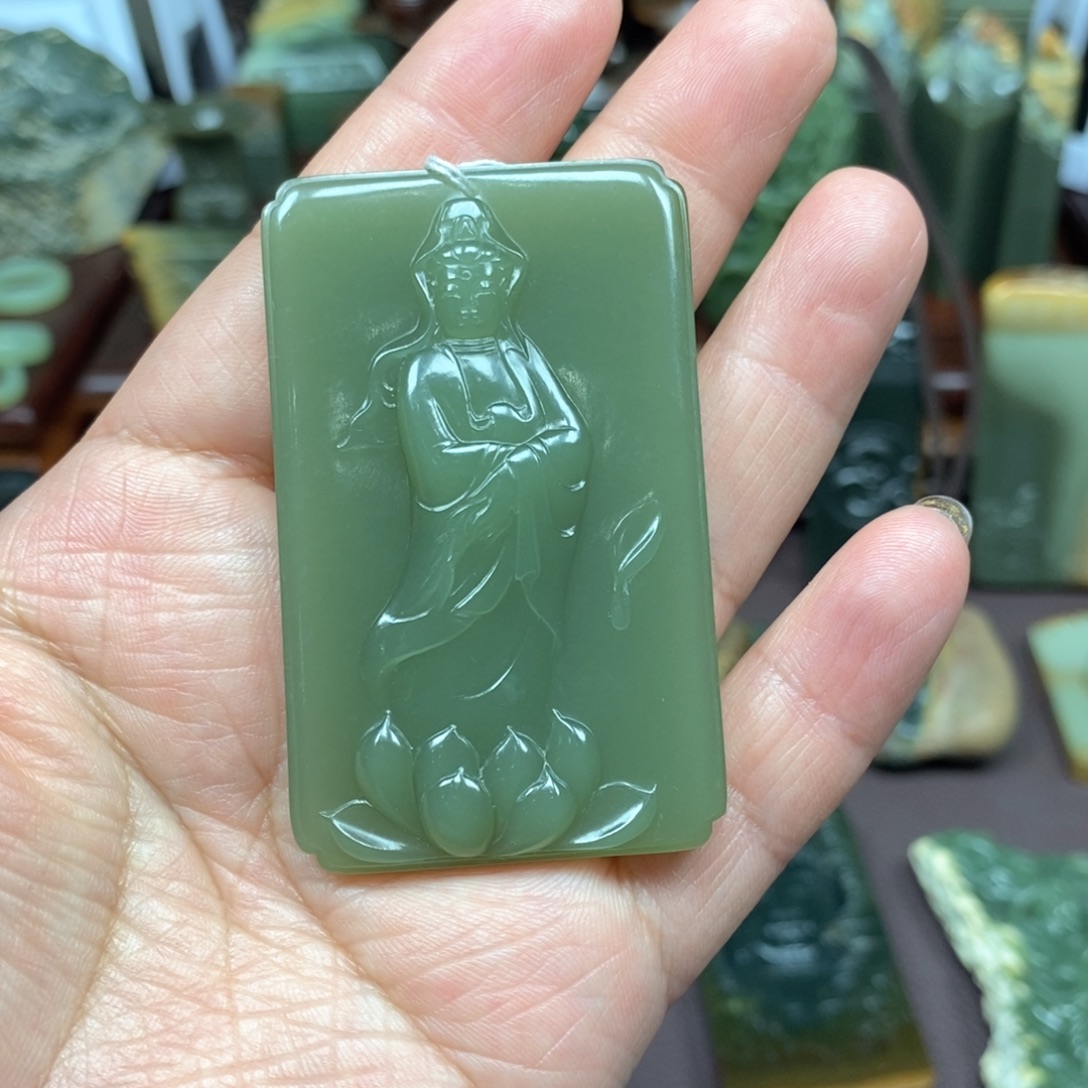 岫岩老玉（透闪石质玉）未镶嵌颈饰