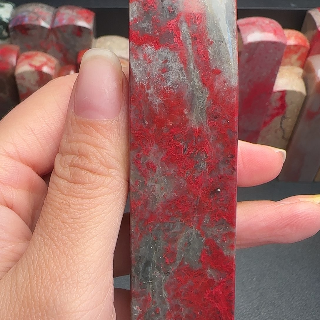 昌化石昌化鸡血石