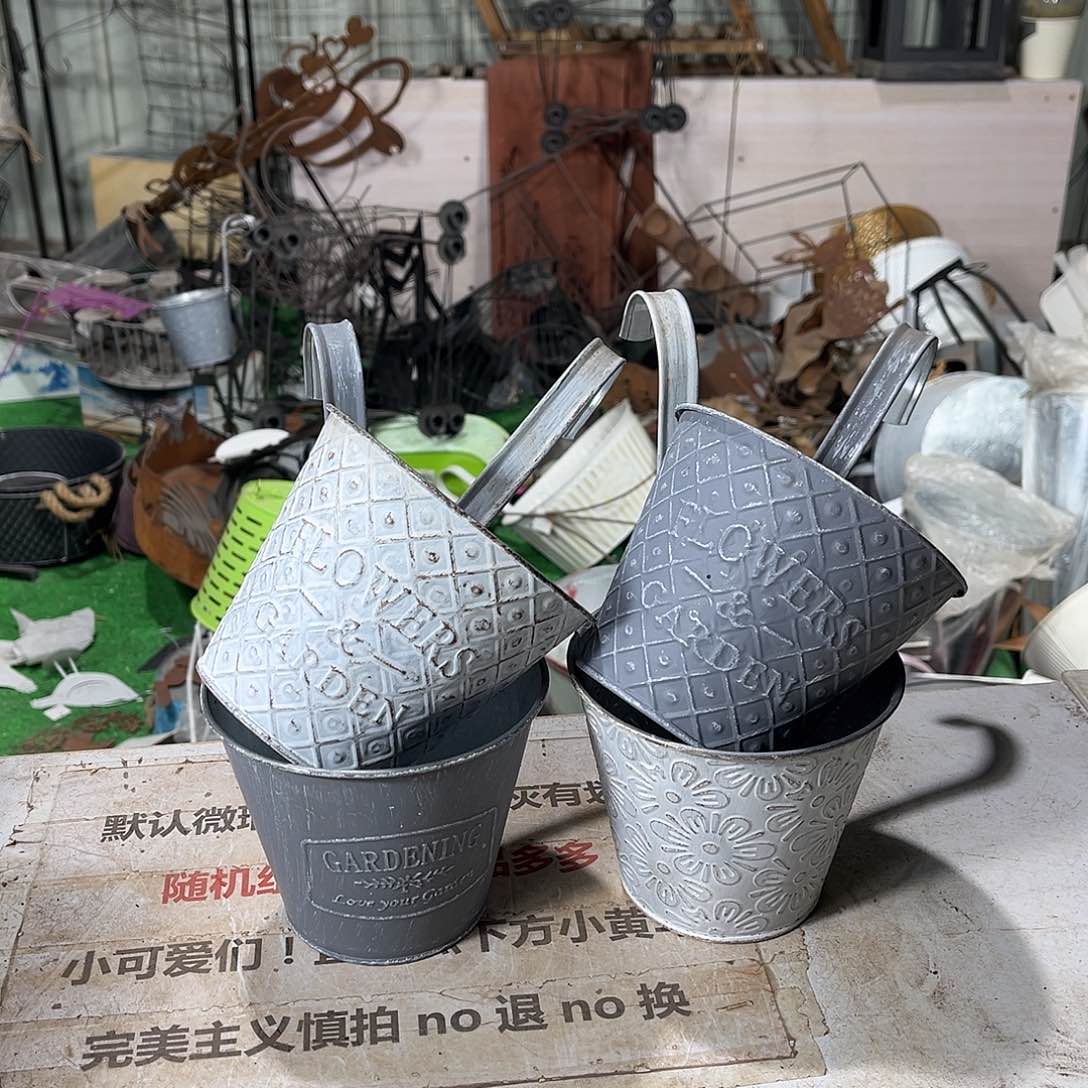 铁艺默认瑕疵介意勿拍发出不退不换