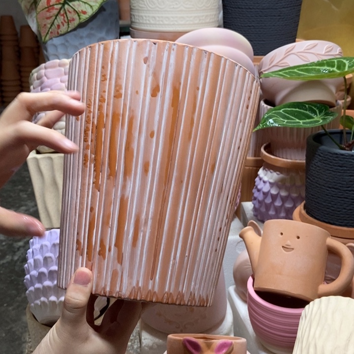 20×22复古直纹盆1个