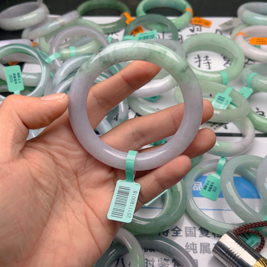 未镶嵌手镯翡翠5758。188