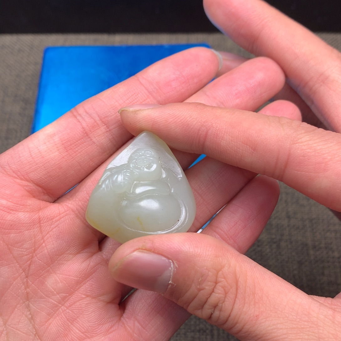 和田玉未镶嵌吊坠(不含链)