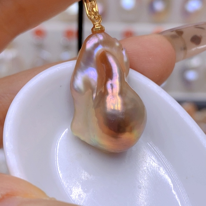 淡水珍珠吊坠(赠链)未镶嵌