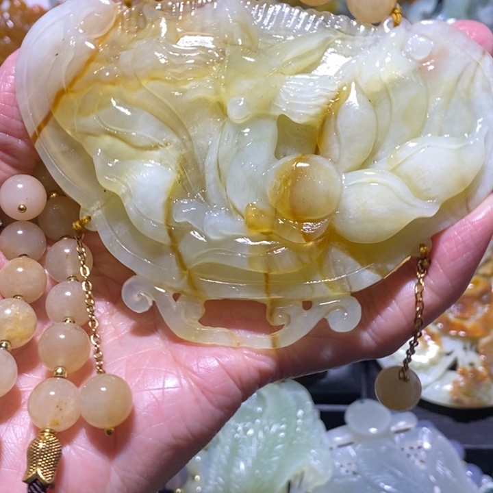 岫玉岫玉吊坠未镶嵌