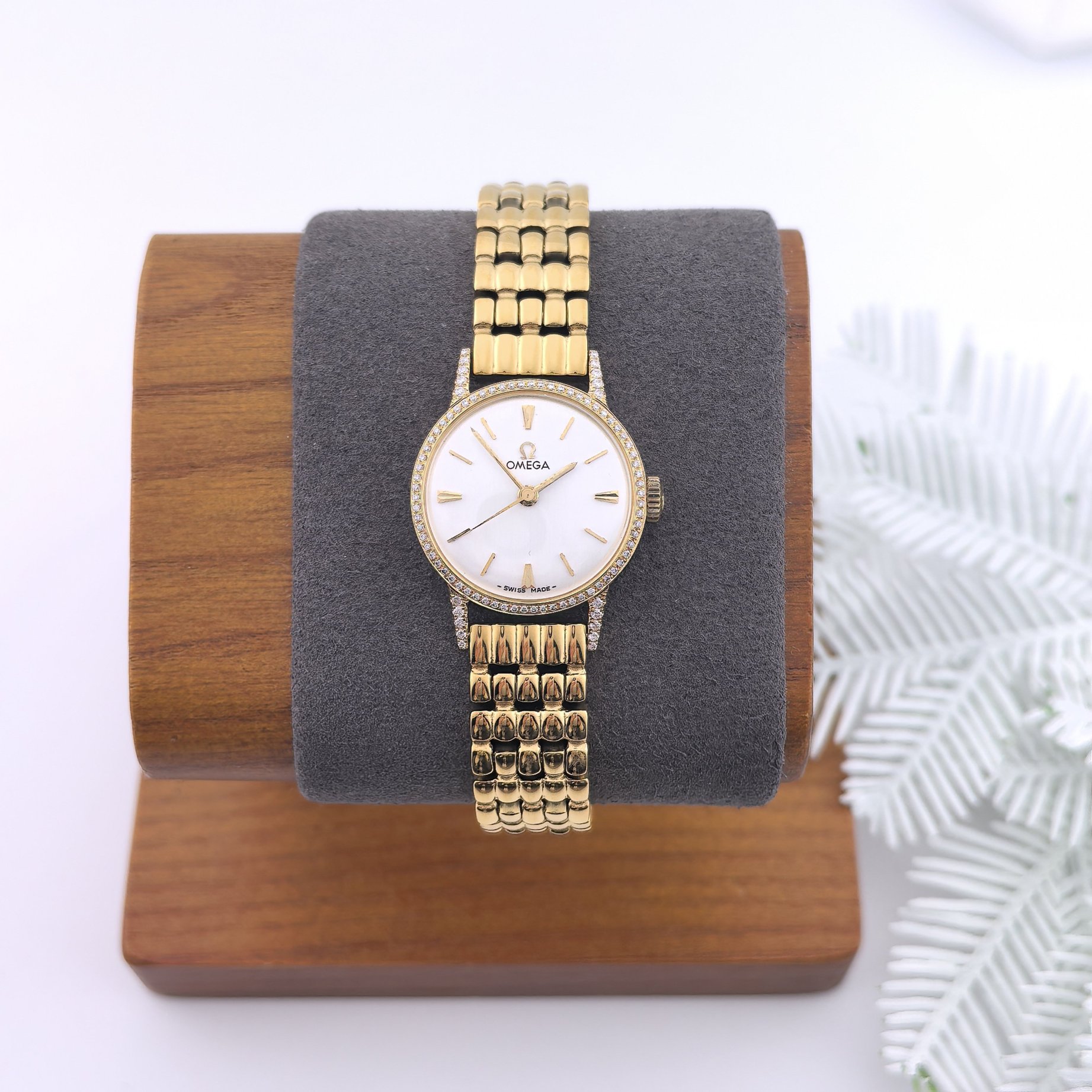 95新 Omega/欧米茄  中古欧米茄女表/手动机械/21.5mm/01888