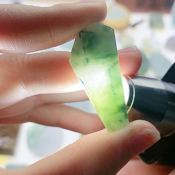 定制翡翠未镶嵌定制