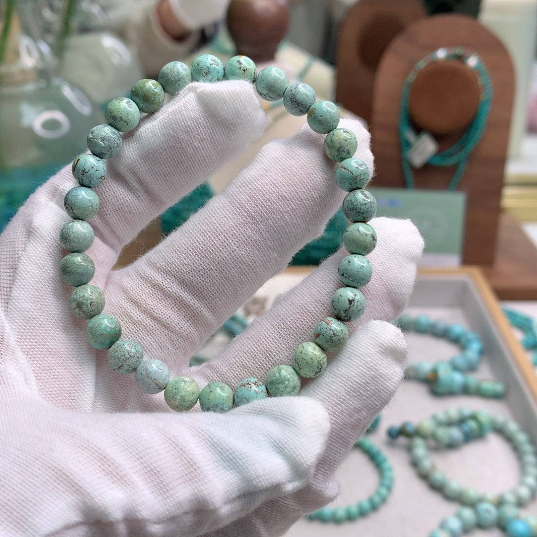 绿松石未镶嵌饰品