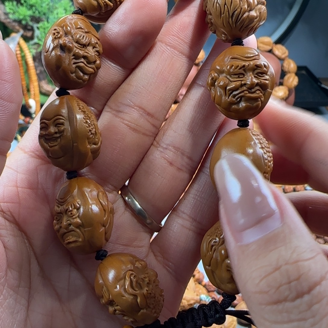 手串/手链橄榄核福利待遇