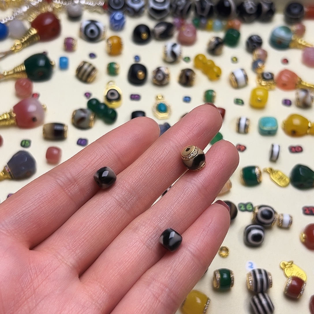 未***来玛瑙/玉髓未镶嵌单珠