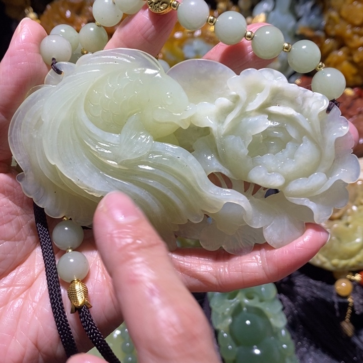 岫玉岫玉吊坠未镶嵌