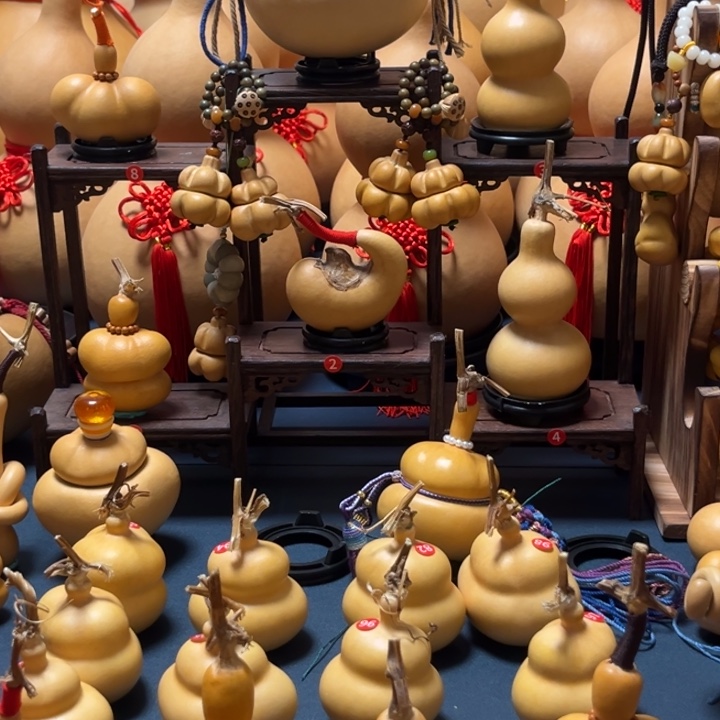 闪***吖精品葫芦一号链接