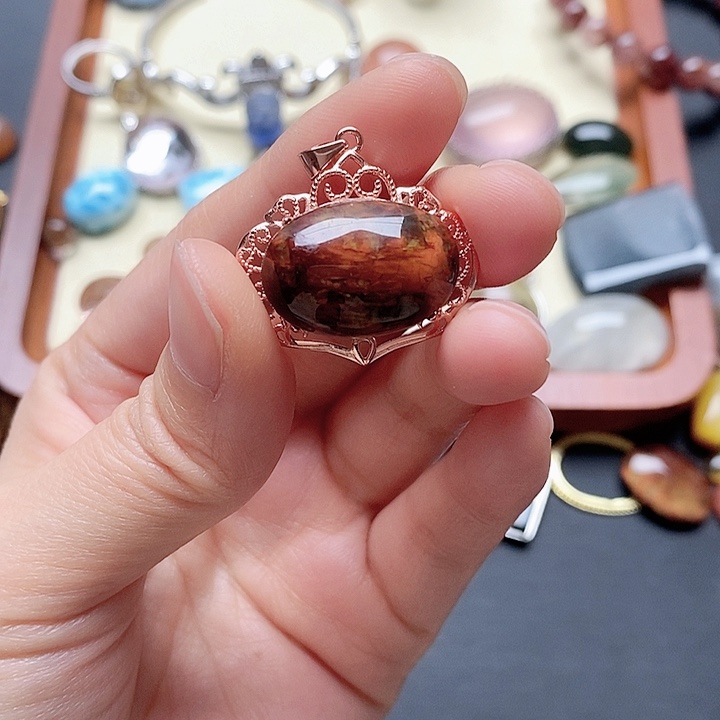 未镶嵌手链水晶彩**情