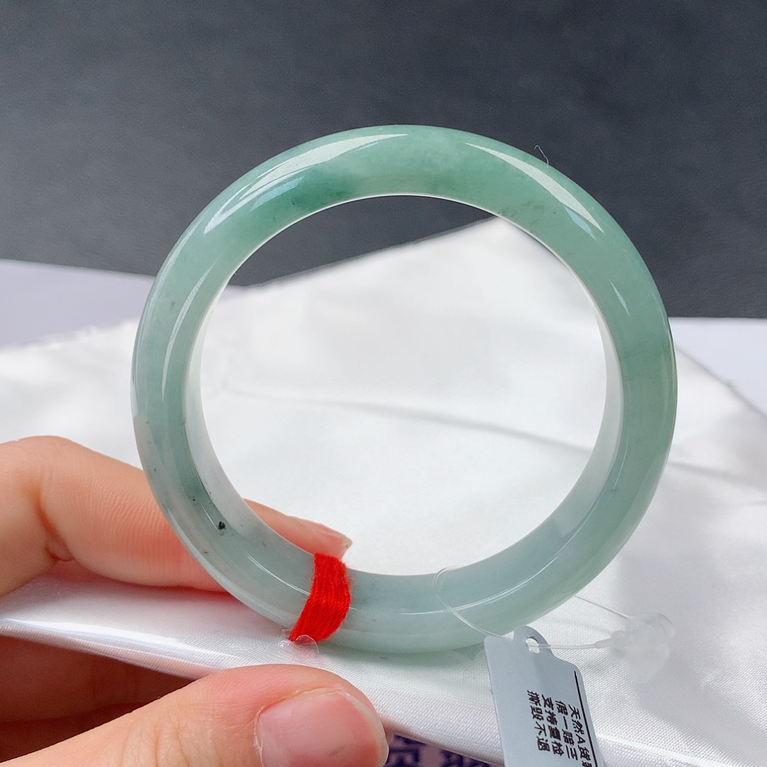 翡翠手镯铂Pt950镶嵌36正50