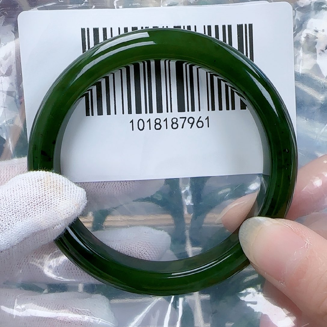 和田玉（碧玉）手镯未镶嵌5859微瑕