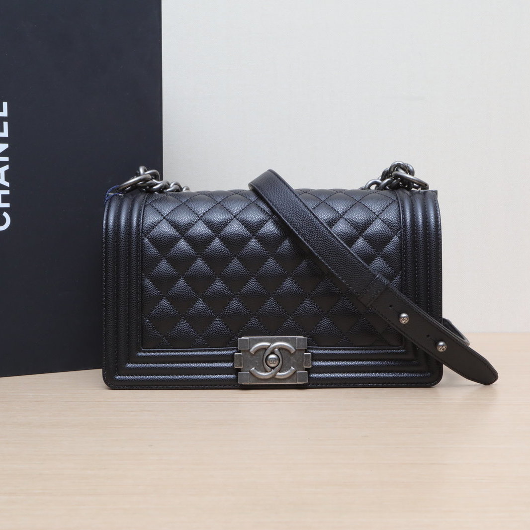 99新 Chanel/香奈儿 珊珊专属Leboy中号黑色荔枝皮革C芯片开 银扣